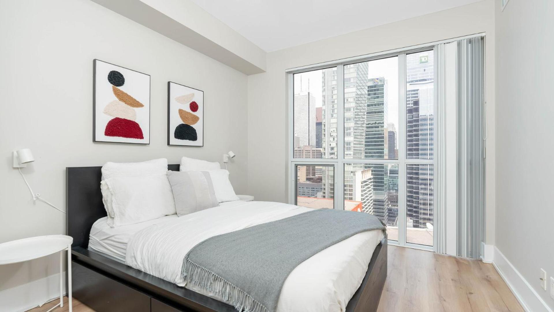 2Bedroom Cn Tower And Water Views - Free Parking - Rooftop Pool Toronto Exterior photo